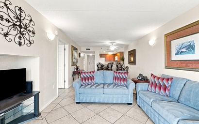 Ocean Breeze West 105 5