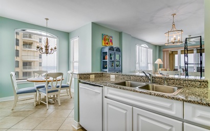 Beach Colony West 6A 4