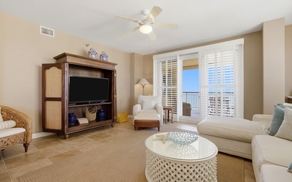 Beach Colony Tower PH1D (16D) 4