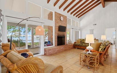 Tobin House 4