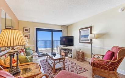 Ocean Breeze East 402