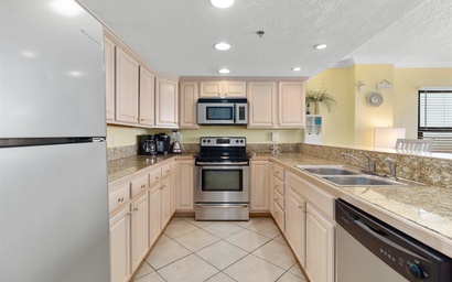 Ocean Breeze East 601 4