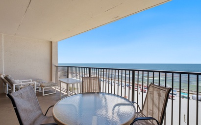 Ocean Breeze East 702 2