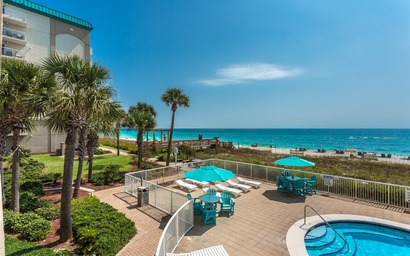 Sandy Key 235 5
