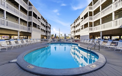Regatta Condominiums