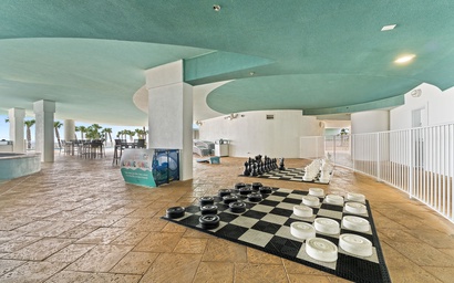 Turquoise Place 3