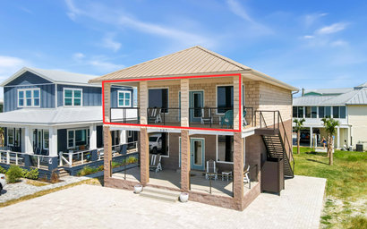 *Grand Coral III