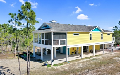 Dolphin Daze Beach House 10