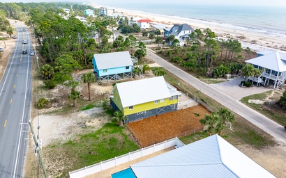 Om Shanti Seaside Cottage 7