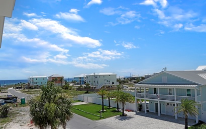 Biggie's Beach House 6