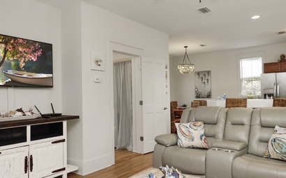 Barefoot Cottage B28 8