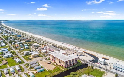 Paradise Shores 305 3