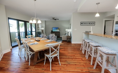 Club at Mexico Beach 1G Red Fish Blue Fish 2