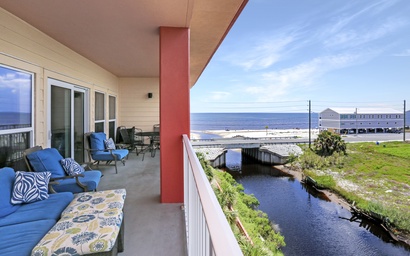 Paradise Shores 303 7