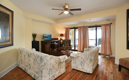 Club at Mexico Beach 2J 3