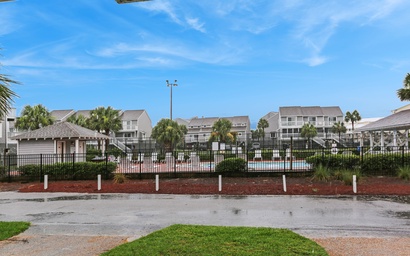 Barrier Dunes 250 - 110 Sea Side Oasis 2