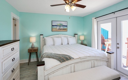 Edgewater Retreat 10