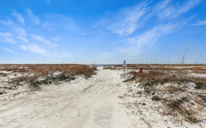 Hesed Beach Cottage 3