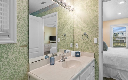 A License To Chill 8