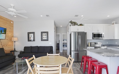 Sunny Beach Retreat B 8