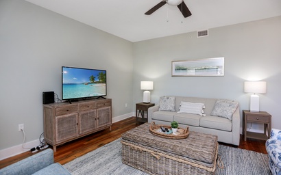 Club at Mexico Beach 1G Red Fish Blue Fish 9