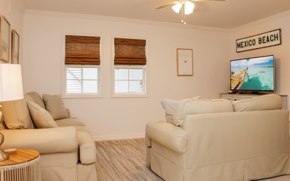 1st Street Bungalow 10