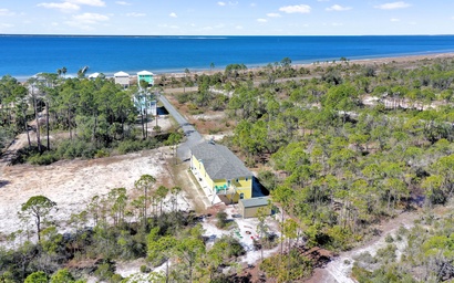 Dolphin Daze Beach House 5