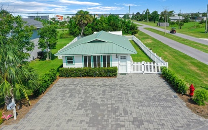 1st Street Bungalow