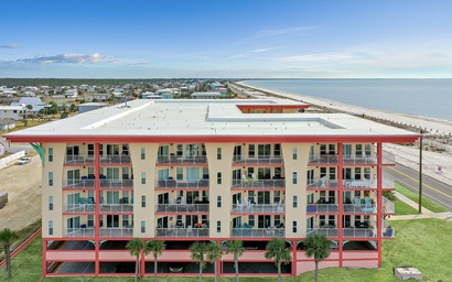 Paradise Shores 303 3