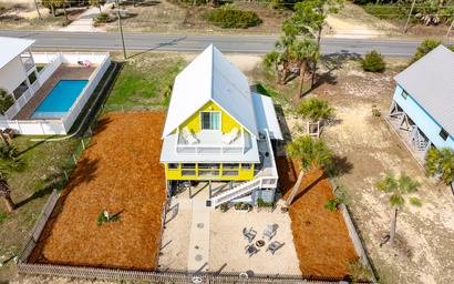 Om Shanti Seaside Cottage 6