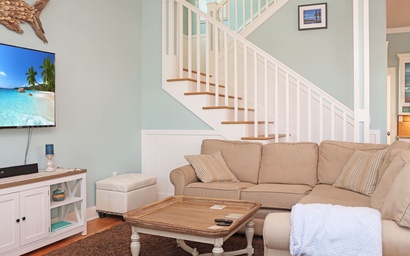 The Peaceful Pelican 6