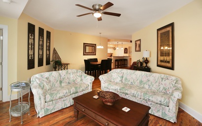 Club at Mexico Beach 2J 6