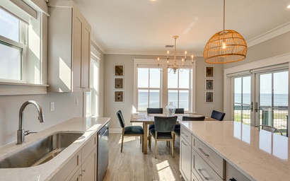 Windward Crest 10