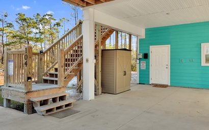 Dolphin Daze Beach House 6