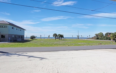 Sunny Beach Retreat B 6