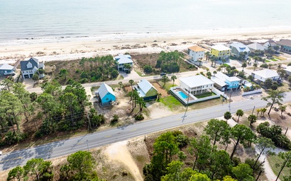 Om Shanti Seaside Cottage 10