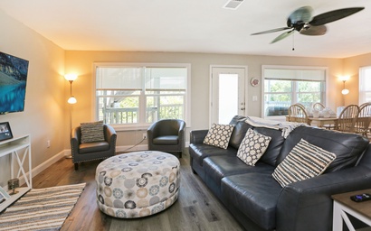 Buckeye Beach House 9