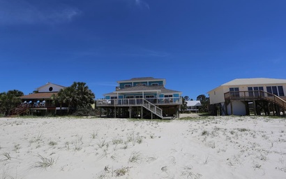 Buckley's Beach House 2