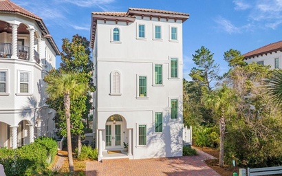Savvy Seagrove