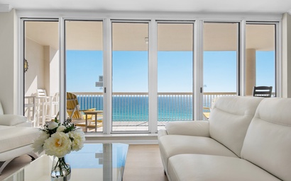 Silver Beach Towers 1003 West 3