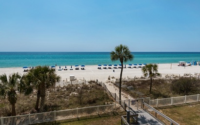 Long Beach Resort 4-902 4