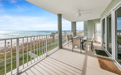 Long Beach Resort 2-201 2