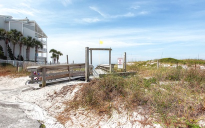 Beachside Villas 933 6