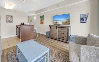 Carillon Beach Inn 310 8