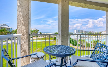 Magnolia House #202 2