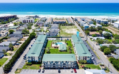 Sandprints A7- The Coral Cabana 6