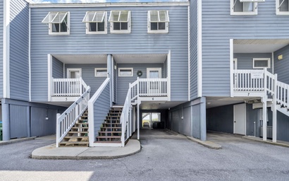 Charline at Shoreline Villas 5