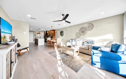 Modern Beach Bungalow 8