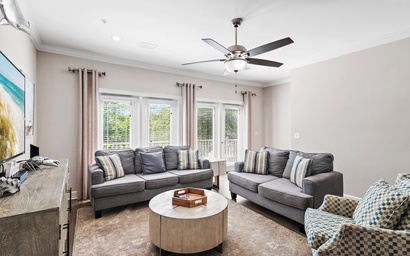 Driftwood Townhomes #6- Emerald Escape 7