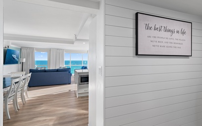 Shoreline Towers 1081 7